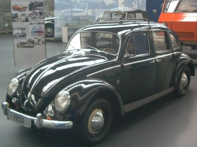 Viertüriger VW Käfer als Taxi aus dem Jahr 1953. 