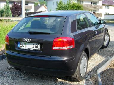 Heckansicht des Audi A3. 