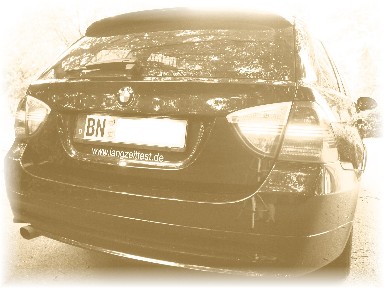 "Beauty Shot" des 320d touring von schräg hinten. "Beauty Shot" des 320d touring von schräg hinten.
