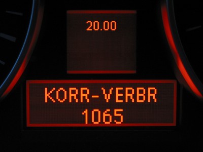 Korrektur der Verbrauchsanzeige im "Geheimmenü" des Bordcomputers. Korrektur der Verbrauchsanzeige im "Geheimmenü" des Bordcomputers.