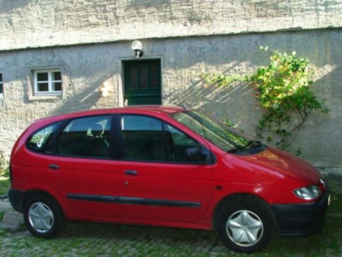 Renault Scénic. 