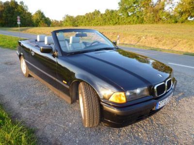 BMW 318i Cabrio. 