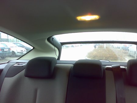 Blick nach hinten im Citroën C4. Blick nach hinten im Citroën C4.