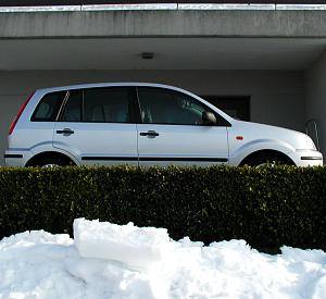 Mein Ford Fusion Seitenansicht. Mein Ford Fusion Seitenansicht.