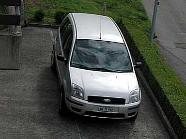 Ford Fusion von oben. Ford Fusion von oben.