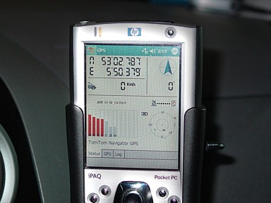 Ansprechendes Design und gute Funktion des iPAQ 2210. Ansprechendes Design und gute Funktion des iPAQ 2210.