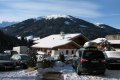 Parkplatz-Panorama im Alpbachtal. 