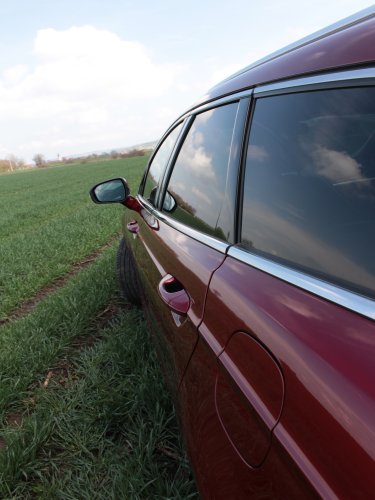 Diverse Detailaufnahmen vom Ford Mondeo. 