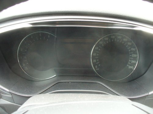 Der Tachometer bei ausgeschalteter Zündung. 