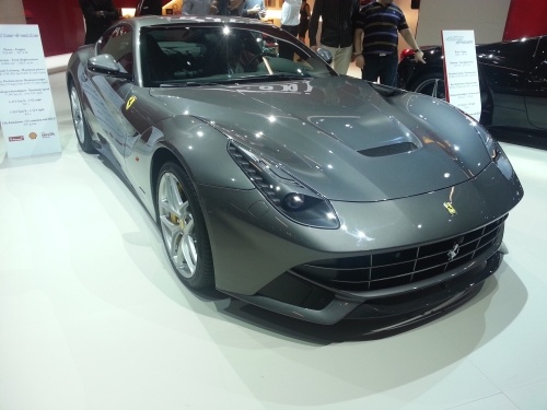 Ferrari F12 Berlinetta mit 6,2 Liter V12 Motor . Ferrari F12 Berlinetta.