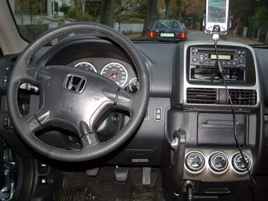Cockpit des Honda CR-V. Cockpit des Honda CR-V.