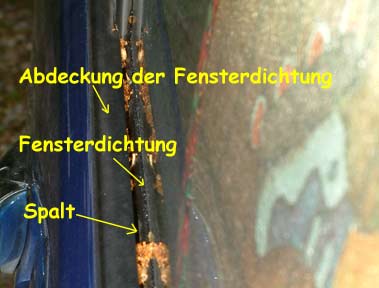 Verschmutzungen zwischen Dichtungsabdeckung und Scheibe. Verschmutzungen zwischen Dichtungsabdeckung und Scheibe.