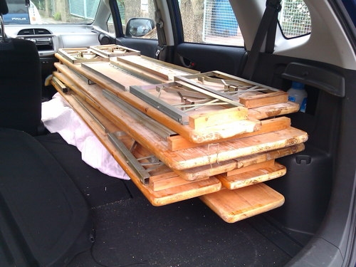 Bierbanktransport im Honda Jazz. 