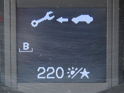 Anzeige Wartung. Anzeige Bordcomputer 8.
