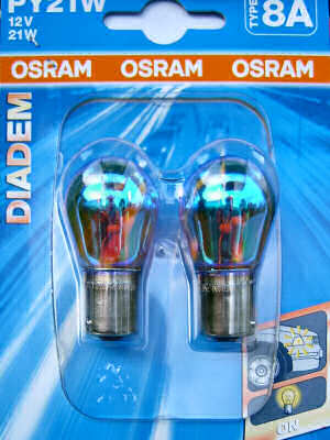 Leichtes Blau statt kräftiges Orange. Diadem-Blinklampen von Osram.