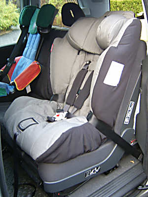 Kindersitz Britax Kid Traveller Plus.