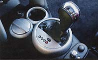 Appetitlich: Automatikschalthebel. Appetitlich: Automatikschalthebel.