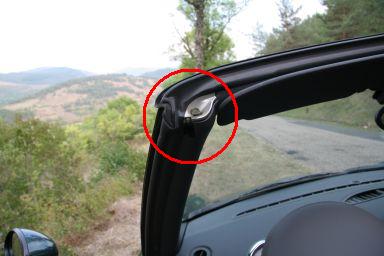 Nerviges Klappern im A-Holm der Fahrerseite. Klappern im A-Holm.