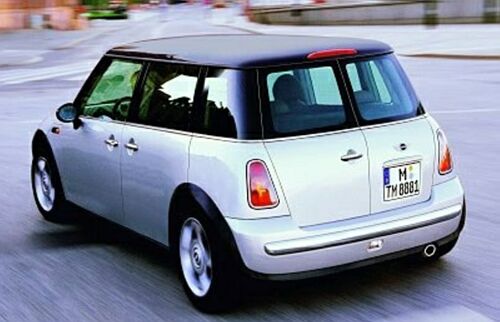 Ab 2006 soll auch ein Mini Kombi erhältlich sein. Ab 2006 soll auch ein Mini Kombi erhältlich sein.