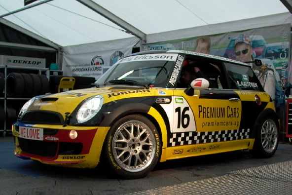 Challenge Mini. Challenge Mini.