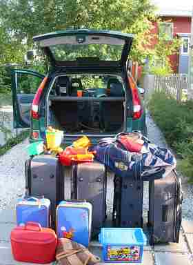 Volle Ladung: Urlaubsgepäck 2003. Volle Ladung: Urlaubsgepäck 2003.