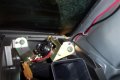 Der rechte Lautsprecher im Armaturenträger des Nissan X-Trail. 