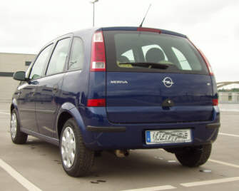 Heck und Fahrerseite des Opel Meriva. Heck und Fahrerseite des Opel Meriva.