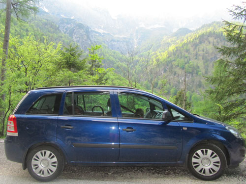 Der Opel Zafira B im Nationalpark Berchtesgaden. 