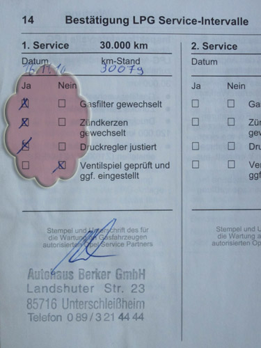 Mit dem LPG-Zafira wird außer dem üblichen Service- und Garantieheft noch ein weiteres Serviceheft mitgeliefert. 