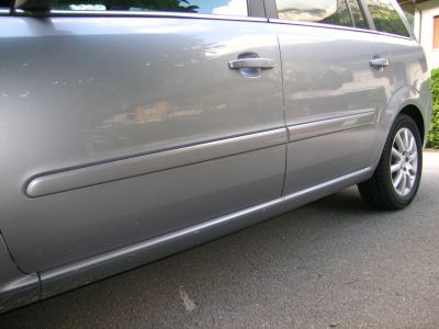So wirkt der Zafira eleganter. So wirkt der Zafira eleganter.