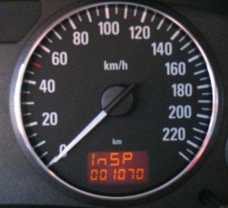 Anzeige InSP bei 1.070 Kilometer. Anzeige InSP bei 1.070 Kilometer.