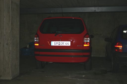 Zafira auf seinem Tiefgaragenplatz. 