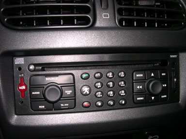 Neues Navigationsradio RT3. Neues Navigationsradio RT3.