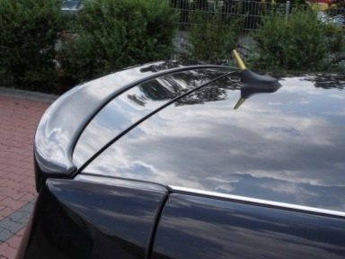Der Dachkantenspoiler von Elia. Der Dachkantenspoiler von Elia.