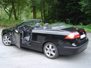 Das Saab Cabrio noch aus der Modellreihe wie meine Sport Limousine. 