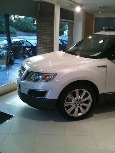 Vordere Seite des SUV Saab 9-4X. 