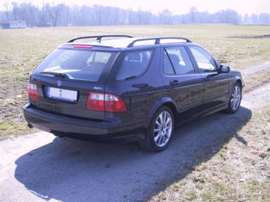 Heckansicht meines Saab 95 Aero. 