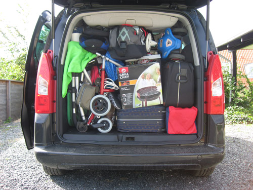 Randvoller Berlingo Kofferraum. 