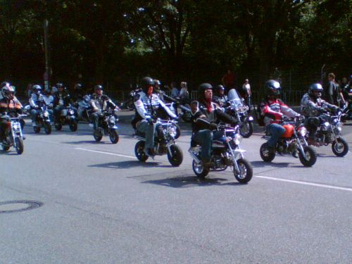 Honda Dax-Parade. 