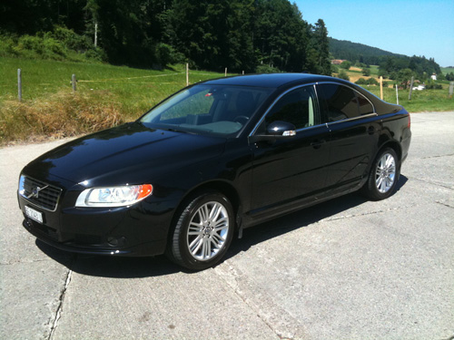 Der Volvo S80 V8 AWD in der Frontansicht. 