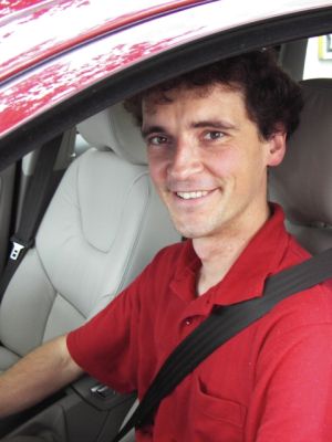 Porträt des Testfahrers Stefan Engler. Porträt Stefan Engler.