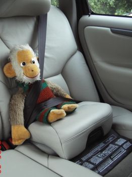 Auf einem der integrierten Kindersitze nimmt mein 32-jähriger Affe Platz. Auf einem der integrierten Kindersitze nimmt mein 32-jähriger Affe Platz.