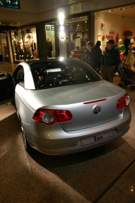 Heckansicht des geschlossenen Cabrio-Coupés. 