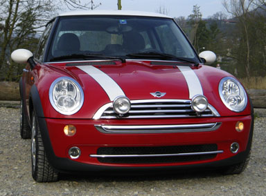 Roter Mini Cooper. 