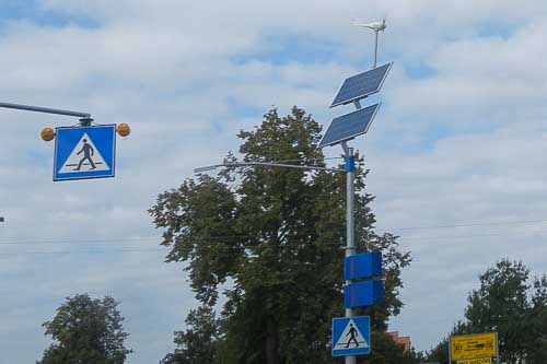 Energiegewinnung für Straßeninfrastruktur in Polen. 