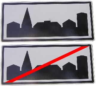 Schild: geschlossene Ortschaft Anfang bzw. Ende. Schild: geschlossene Ortschaft Anfang bzw. Ende.