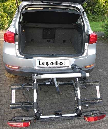Fahrradträger abgeklappt. Fahrradträger abgeklappt.