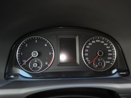 Das Cockpit und die Instrumente. Das Cockpit und die Instrumente.