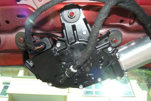 Wischermotor. Wischermotor.