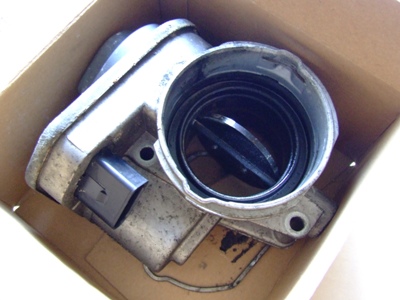 Drosselklappenmotor. Drosselklappenmotor.